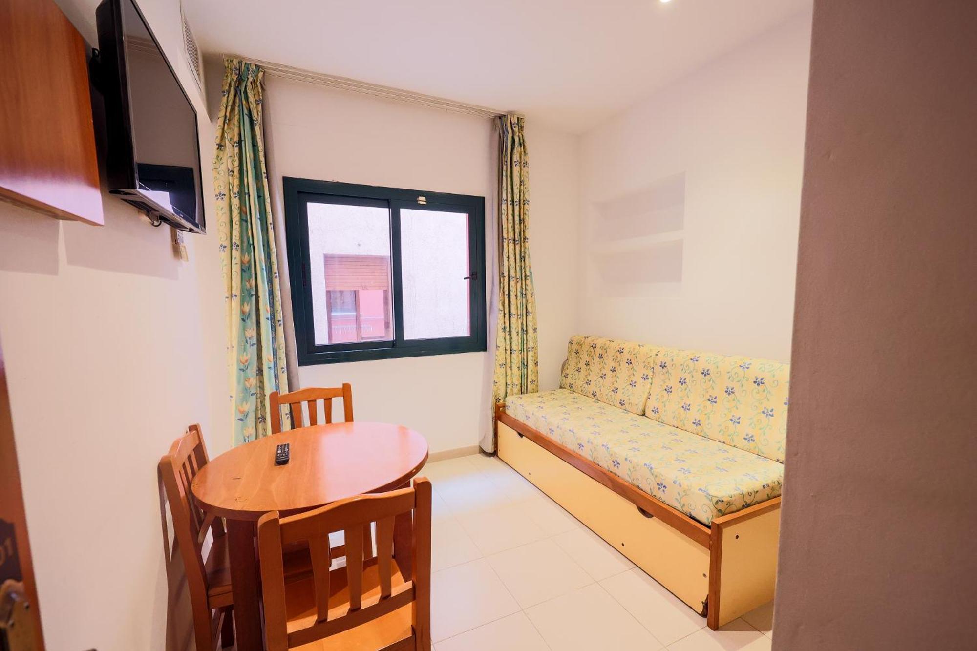 Apartamentos Royal Lloret de Mar Eksteriør billede